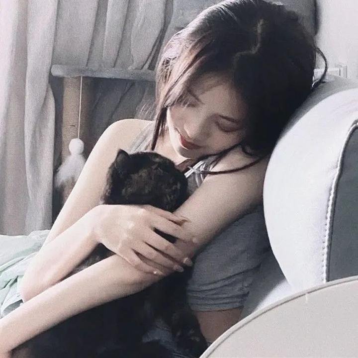 蕾哈娜内衣秀